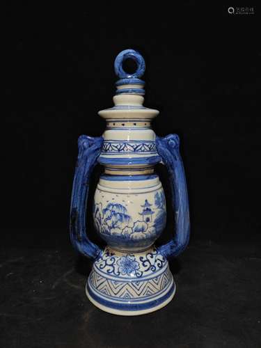 Blue and white landscape lantern, can only sell