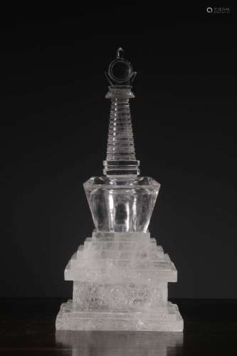 A natural white crystal stupaSize: 22.8 cm high, 10.1 cm lon...