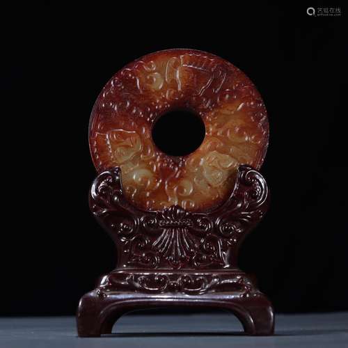 Ancient jade face figurines of yuhuanSpecification: diameter...