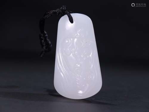 Hetian suet white jade the lad NiuYu play CARDS.Specificatio...