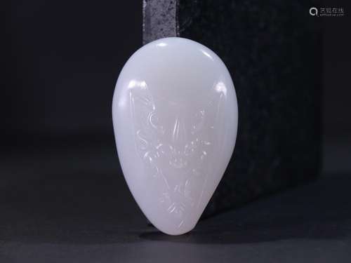 Original rock of hotan suet white jade carved beast grain ja...