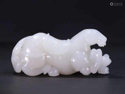 Hetian suet white jade rich jade pieces immediately.Specific...