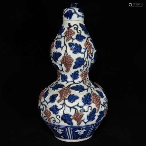 Blue youligong anaglyph grape grain bottle gourd, 38 x 20,