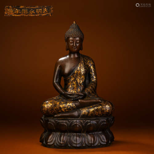 明 紫銅鎏金釋迦牟尼佛造像