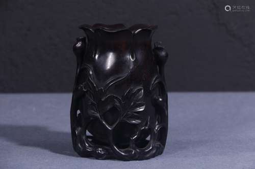 Bottle, rosewood carving orchidSize: 11 * 8.5 * 15