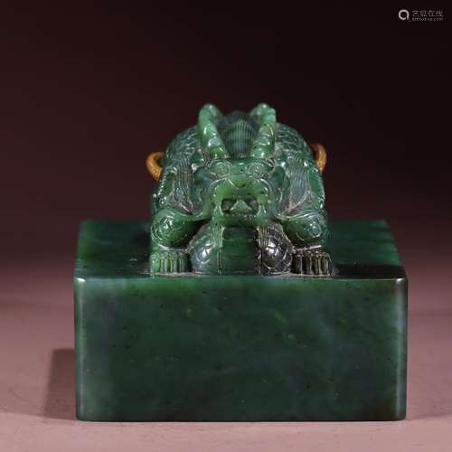 Hetian jade jade sealHigh 8.9 cm, 10.3 cm wide. Weighs 1750 ...