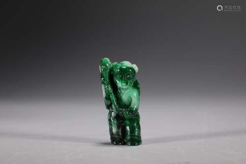 The boy put a jade lotus plantsSize: 2 * 1.3 * 4.7 cm weighi...