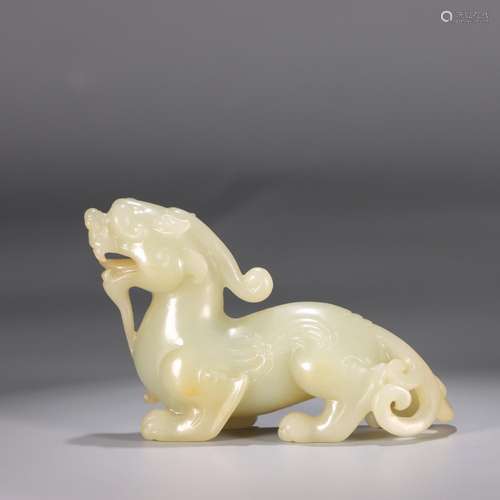 "Four paperweight: hetian jade the mythical wild animal...