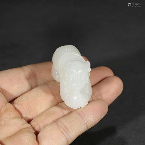 : put a hetian jade the ladSpecification: long and 5.2 cm wi...