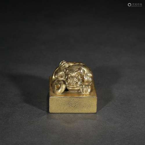 Four side seal: copper and gold beast buttonSpecification: l...