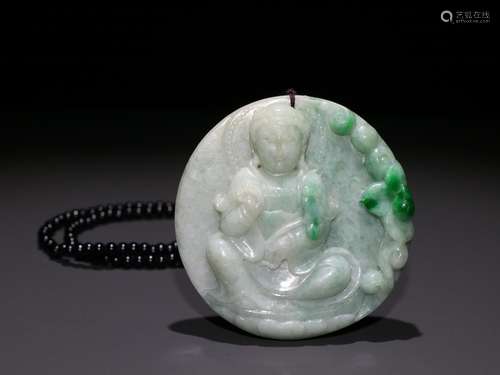 : jade carved guanyin pendant.Specification: 6.7 cm in diame...