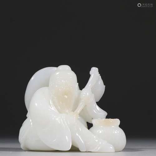 Hetian jade fisherman carvings.Specification: high 5.3 cm wi...