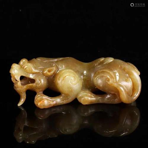 Chinese Hetian Jade Lucky Beast Statue/Pendant
