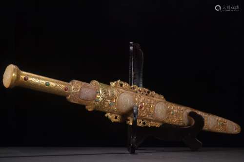Copper and gold inlaid hetian jade beast grain swordSpecific...