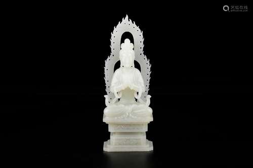 Hetian jade backlit guanyin caveSize: 7.5 * 5 * 19 cm weight...