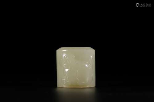 And hetian jade tiger stripes BanZhiSize: 2.3 x 3.4 cm weigh...