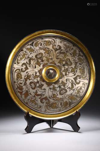 Benevolent mirror of gold or silverSize: 29 * 2 cm weighs 18...