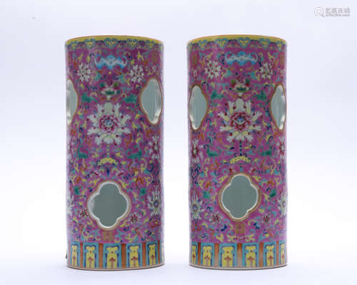 A pair of famille-rose 'floral' vase