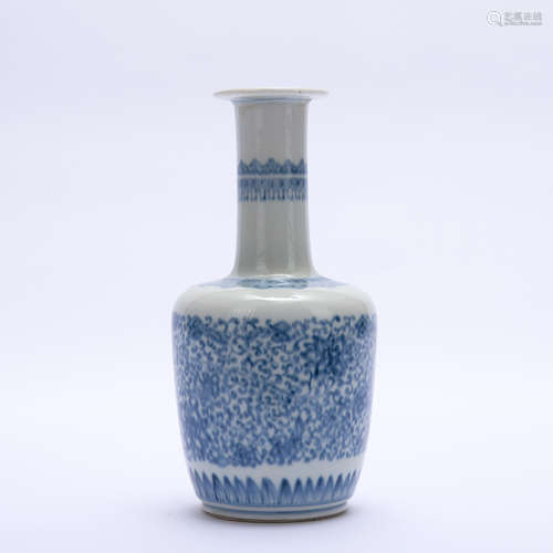 A blue and white 'floral' vase