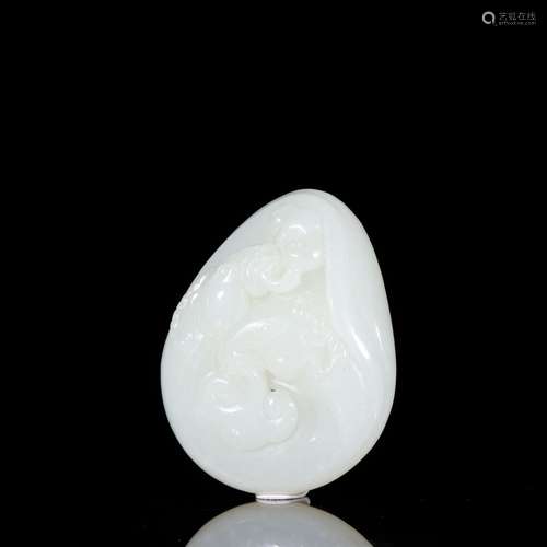 Hetian jade ruyi all the original stoneSpecification: high 7...