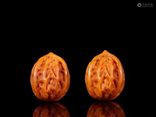 Hetian jade walnut kernel of a coupleSpecification: single h...