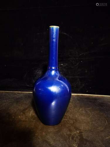 The blue glaze bottle