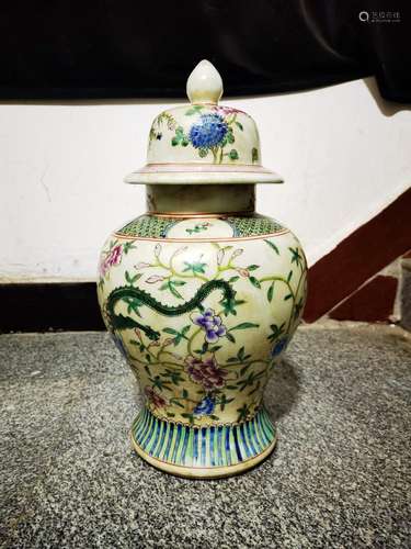 Powder enamel pot