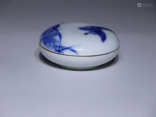 Small blue inkpad box - 2.8 cm diameter 5 cm high