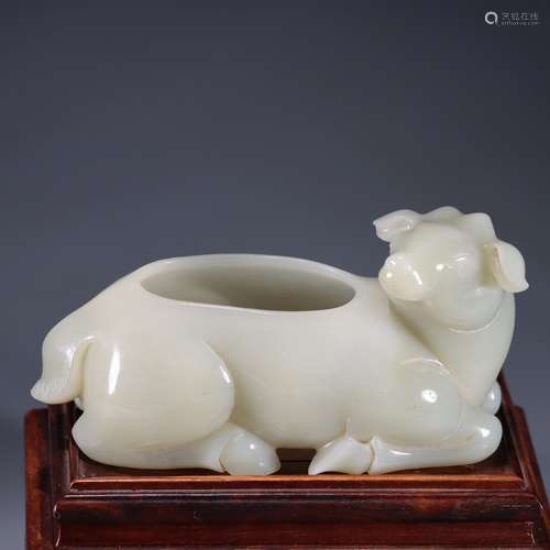 Amniotic fluid jar, hetian jade spiritHigh 7.4 cm, 13.5 cm l...