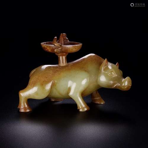 And Tian Shan boar lamp, exquisite jade oil moisten, carved ...