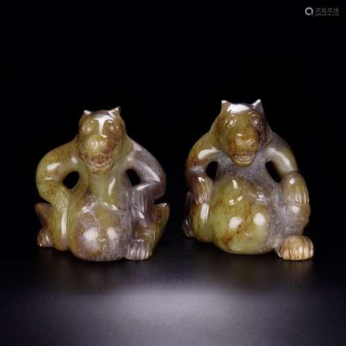 And Tian Shan bear town, the jade oil moisten, inscription, ...