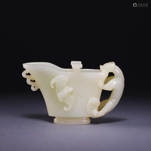 Hetian jade bats tattooed dragon hand cup, size: 8.3 * * * *...