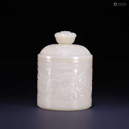 Hetian jade lotus lines cover box, size: 9.5 * 6.9 cm, 171.2...