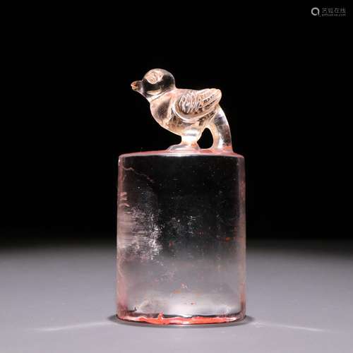 Three hall crystal sealSpecification: 9 cm high 4.7 cm wide ...