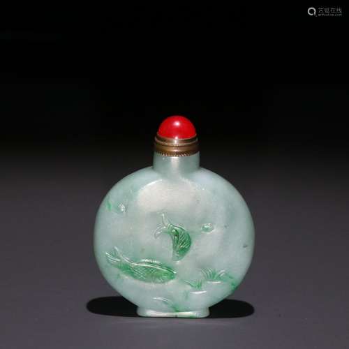 Jade carving "Pisces lotus pattern" snuff bottleSp...