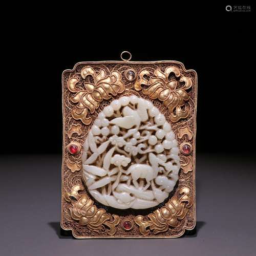 Silver and gold filaments jade pendant.Specification: long a...