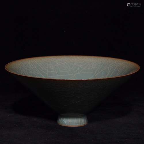 7.2 x16.2 official porcelain hat to bowl