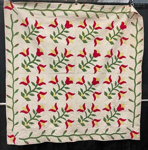 Handmade Quilt, Tulip Pattern