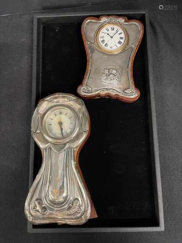 2 Clocks in Silver Plate Cases incl. Walter Jones