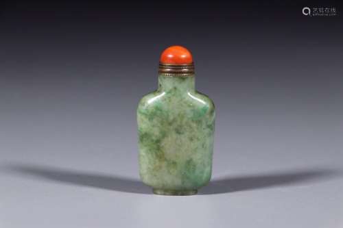 : jadeite snuff bottleSize: 3.1 cm wide and 1.4 cm high 6.1 ...