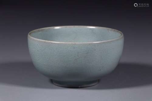 Your kiln bowlSize: 10.6 cm high 5.8 cm in diameterThis bowl...