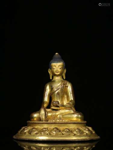 .Copper and gold medicine guru Buddha's statue furnishin...