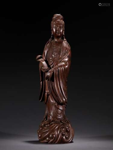 Old aloes, ruyi guanyin statuesSpecification: high 38.2 10.8...