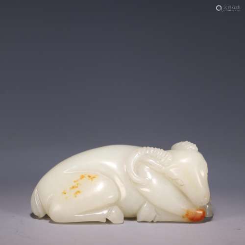 A, hetian jade lying sheepSize: 3.1 cm high 3.1 cm long and ...