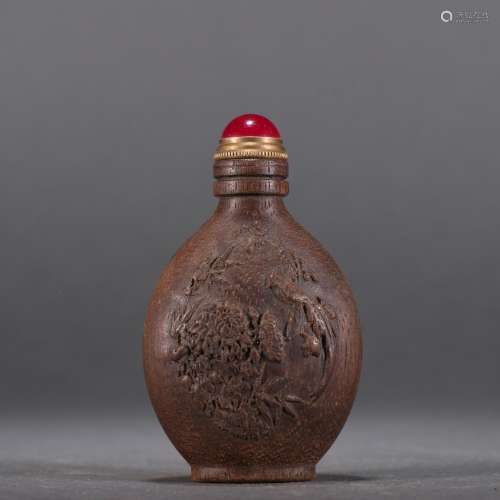 The old Chen xiang wen snuff bottles.Specification: high 8.3...