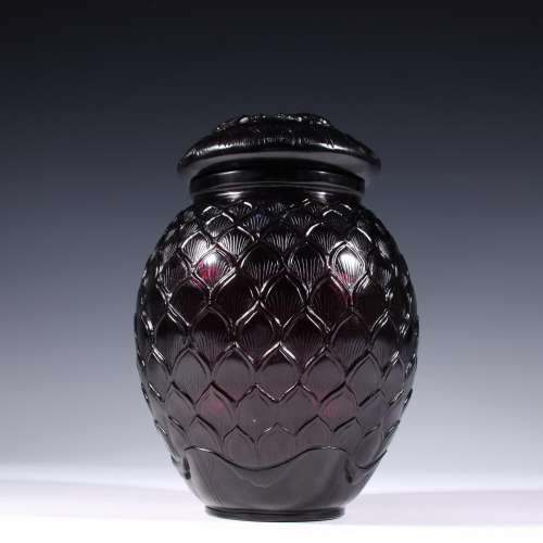Lotus pattern glass jar.Specification: high 20 cm abdominal ...