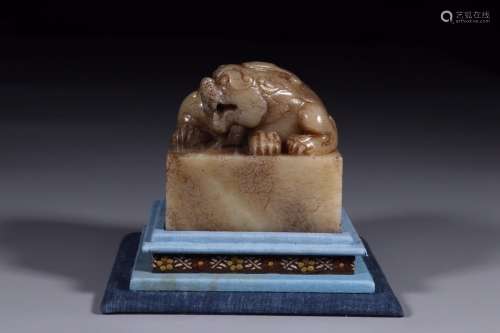 Hetian jade day Paul sifang printingSize: 8.7 cm high 8.8 cm...