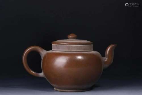 In the Qing Dynasty, plain purple clay pot