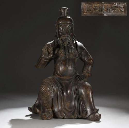In the Ming Dynasty, the bronze statue of Guan Gongwu, the g...
