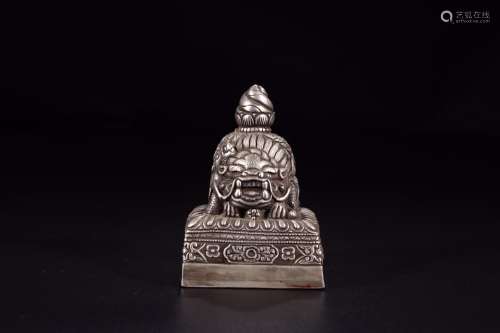 : silver dragon button sifang printingSize: 7 cm high 9.5 cm...